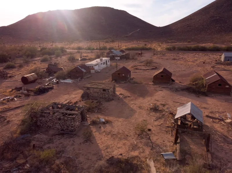 Hold or Fold? Why Pueblo Grande Investors Are Playing the Long Game — and Winning
